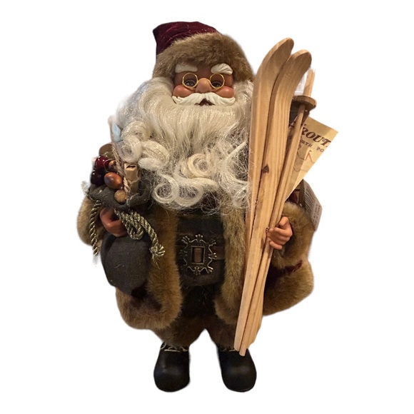 Vintage Santa Decor - Picture 1 of 6